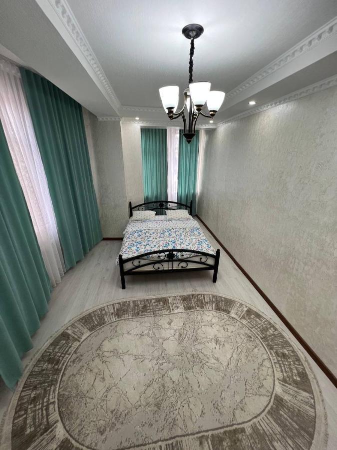 2-Room Apartment Mossovet Bishkek Exterior foto